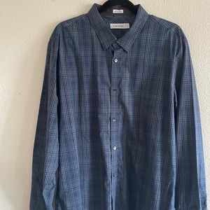 Men's CALVIN KLEIN Dress/Causal Shirt